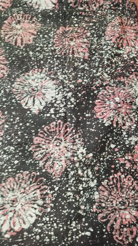 Batika Květy (cena za kus 340x100 cm)